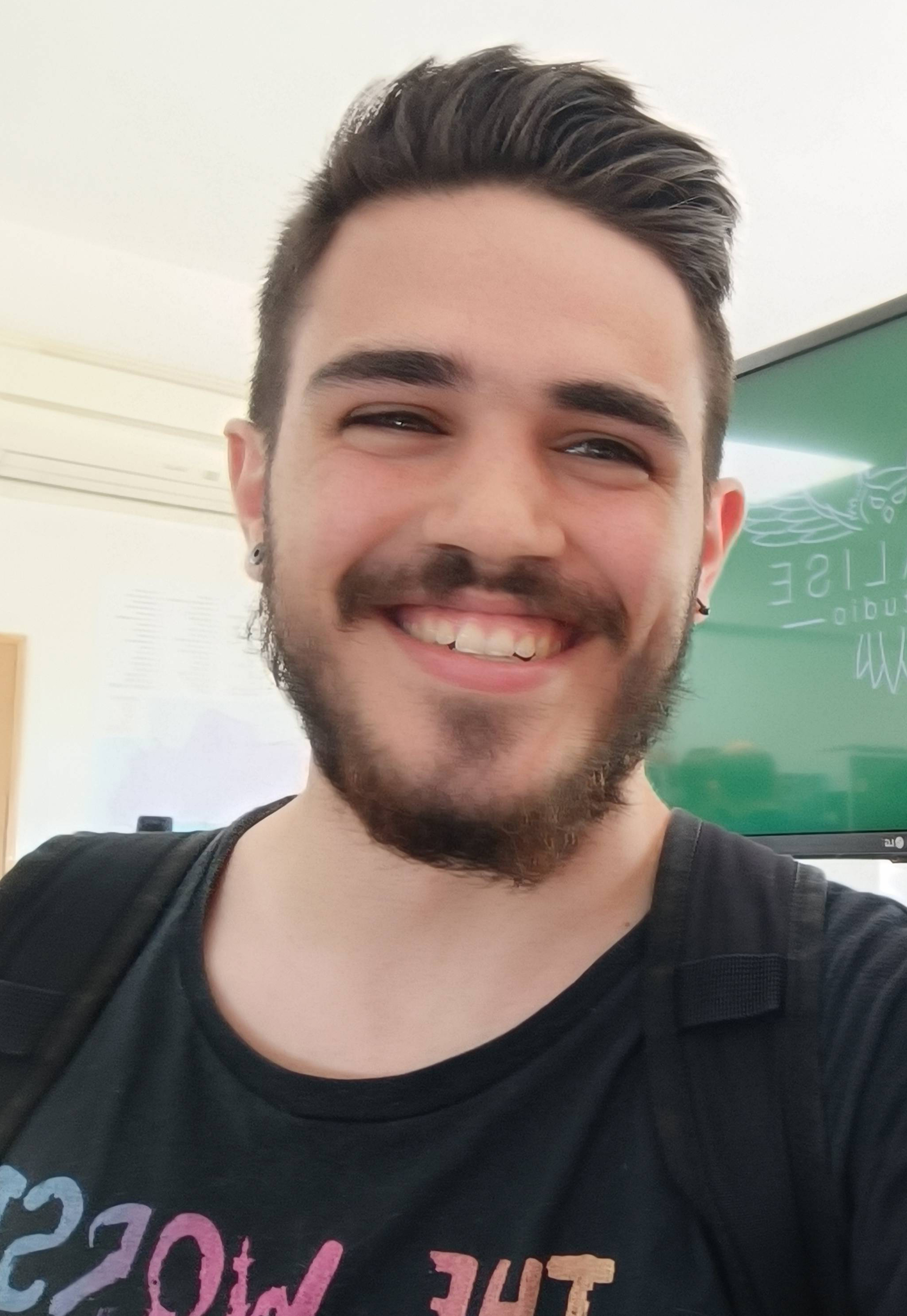 Ariel Cajal Perri
