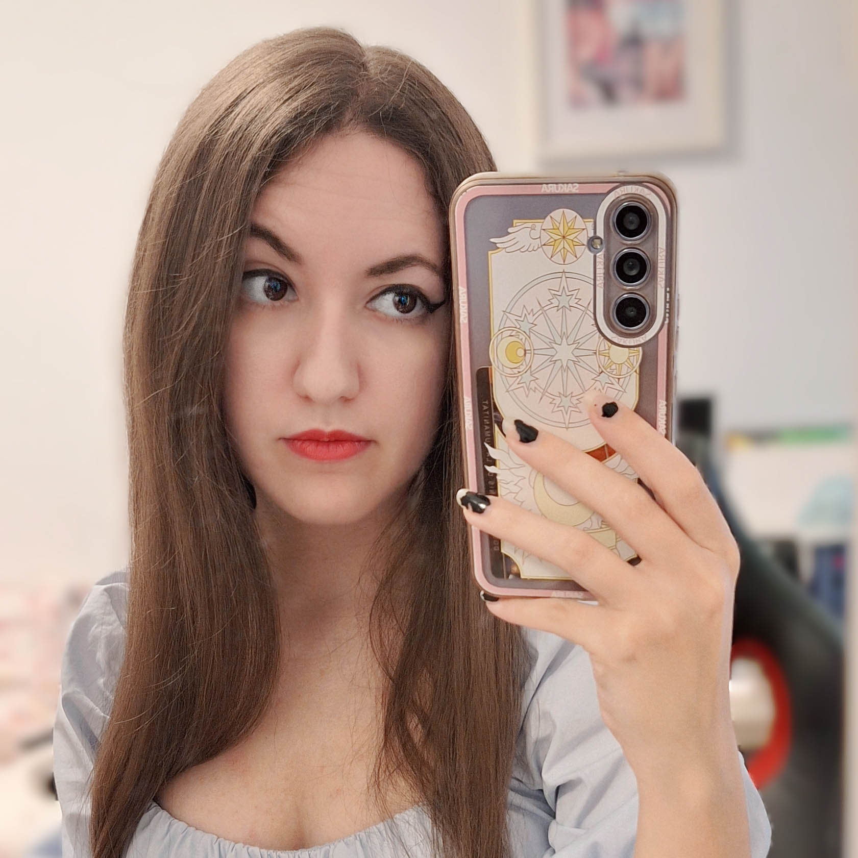 Eva M. López (Yuki Aisaka)